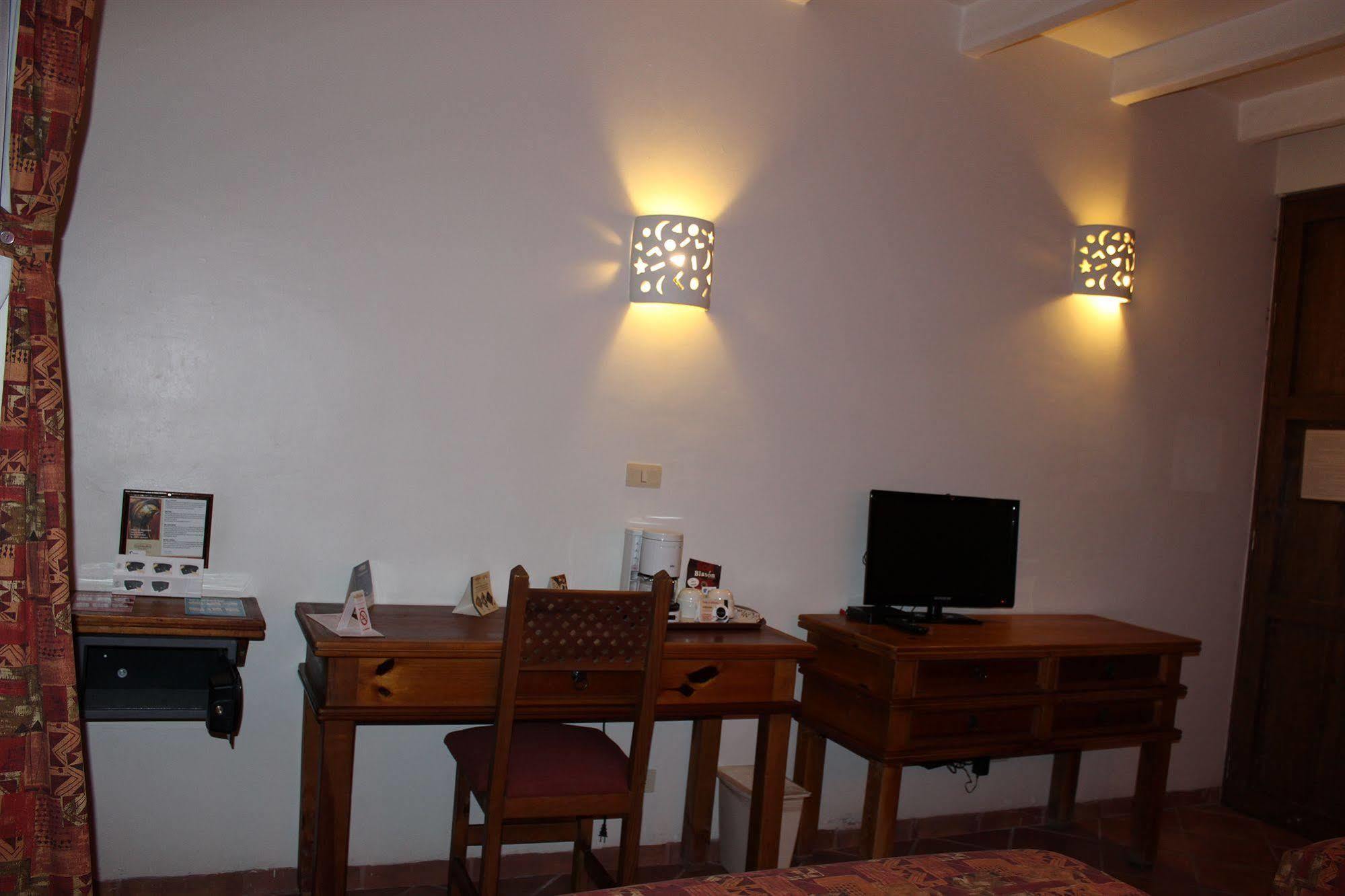 Hotel Casa Conzatti Oaxaca Экстерьер фото